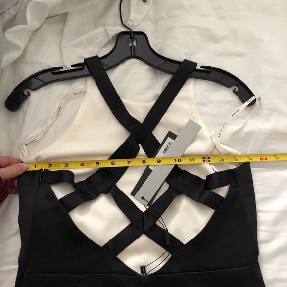 NWT- HALSTON Sleeveless Round Neck Dress - Picture 14 of 16